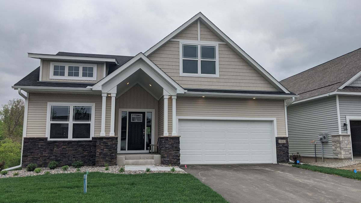 New Construction Homes in Lakeville, MN Kenwood Hills Fieldstone
