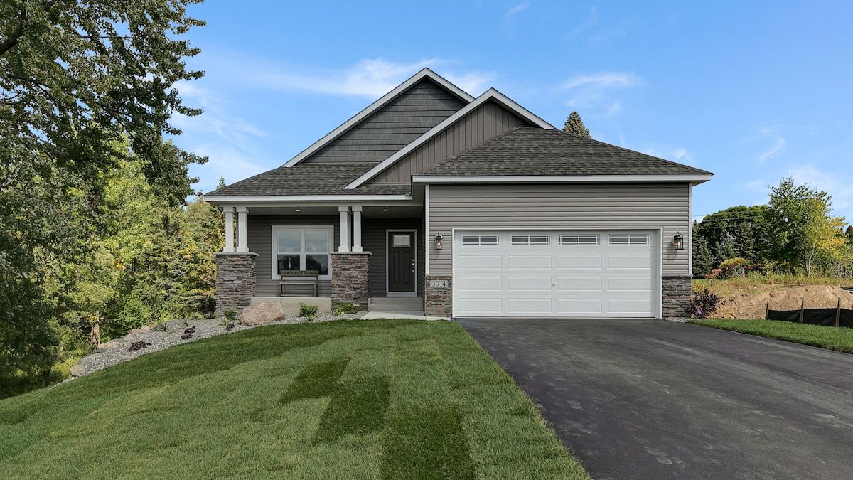 New Construction Homes in Lakeville, MN Kenwood Hills Fieldstone